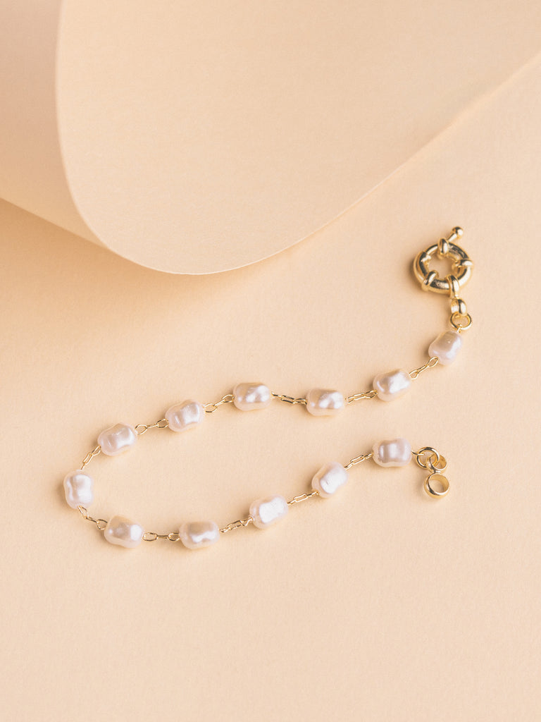 Pulsera White Pearls